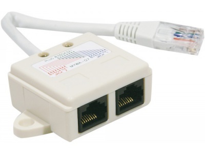 Coupleur  pour téléphonie F/M/F RJ45 - avec cordon